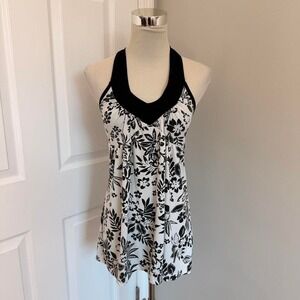 Y2K BLACK AND WHITE CHARLOTTE RUSSE HALTER NECK TANK TOP